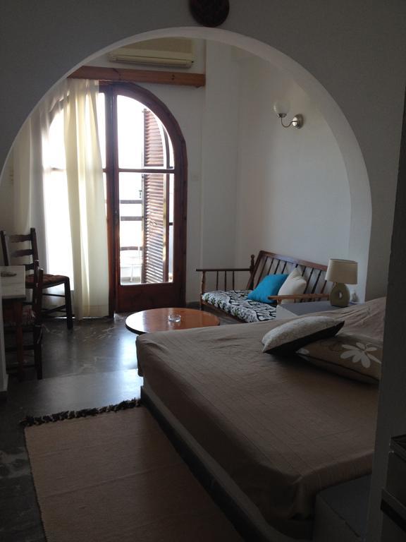 Dilina Guesthouse Агиос-Николаос Экстерьер фото